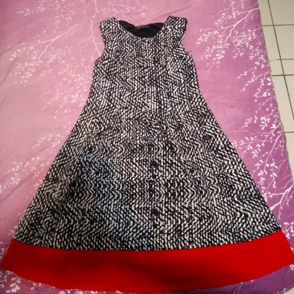 Black and white dress